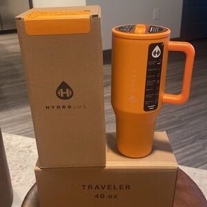 LIMITED EDITION HydroJug 40oz Traveler, TANGERINE